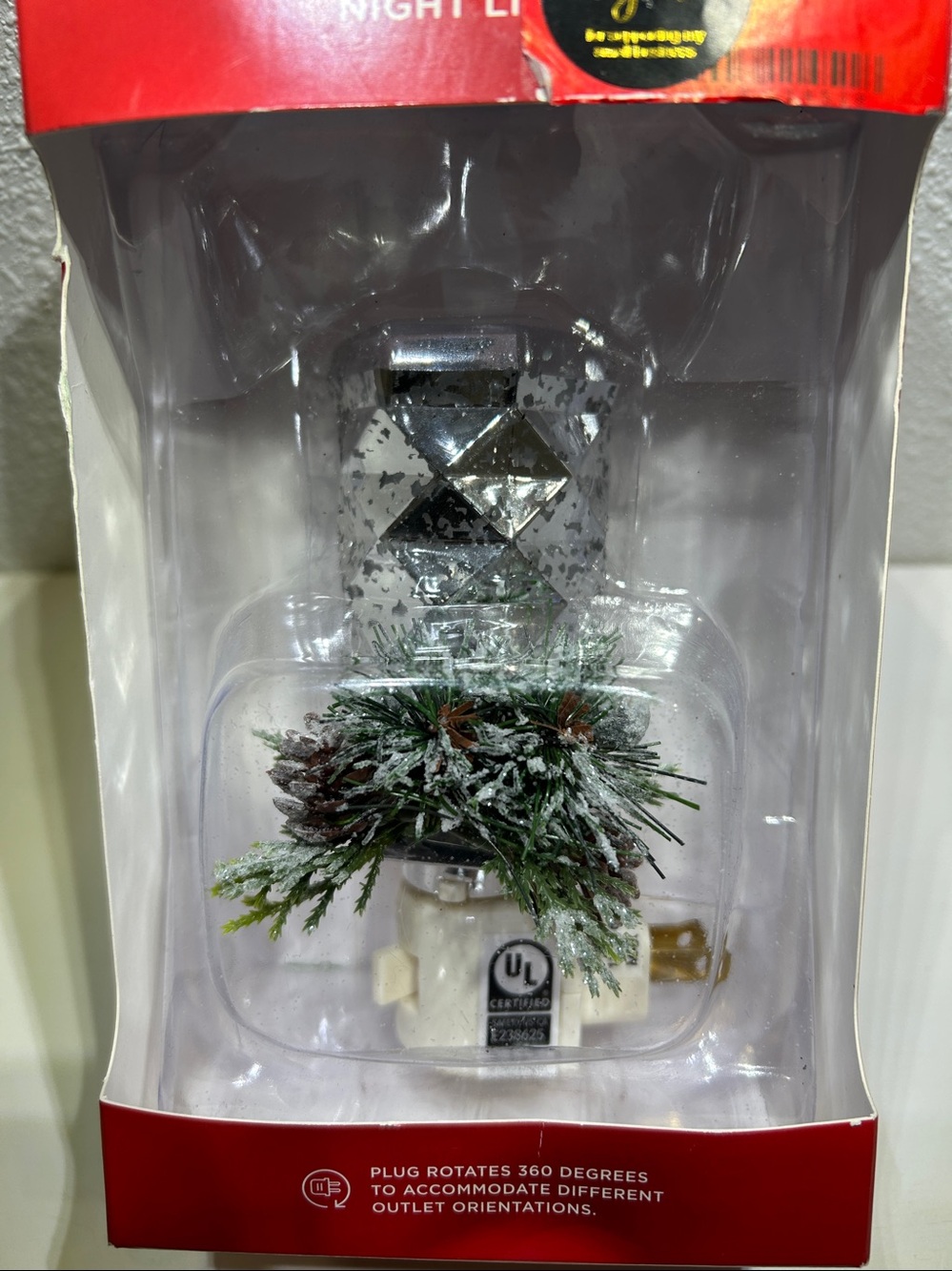 NWT St. Nicholas Square Botanical Festive Night Light